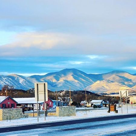 Hikers Cimarron Inn & Rv Park Екстер'єр фото