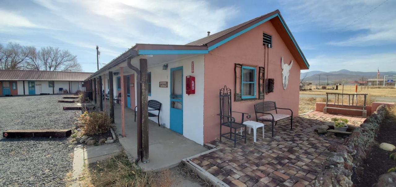Hikers Cimarron Inn & Rv Park Екстер'єр фото