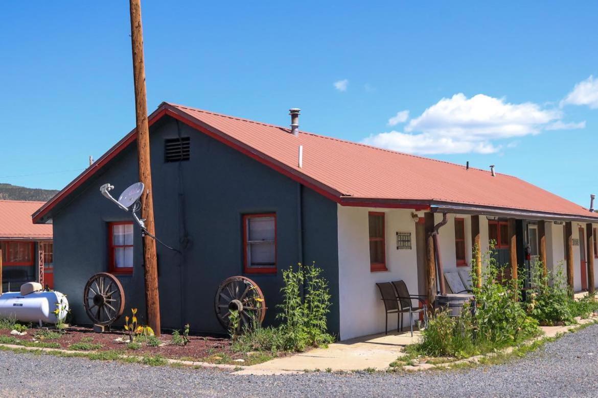 Hikers Cimarron Inn & Rv Park Екстер'єр фото